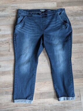 Denizen from Levi's | Women's Modern Lounge Crop Jeans | Size XL